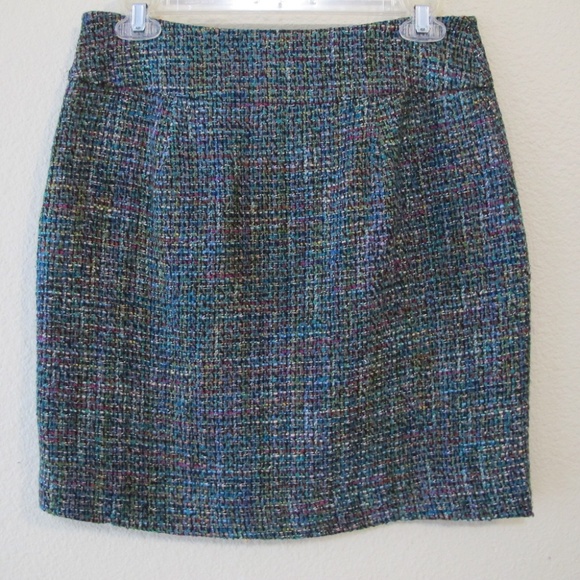 LOFT Shimmer Woven Textured Skirt - Picture 3 of 6